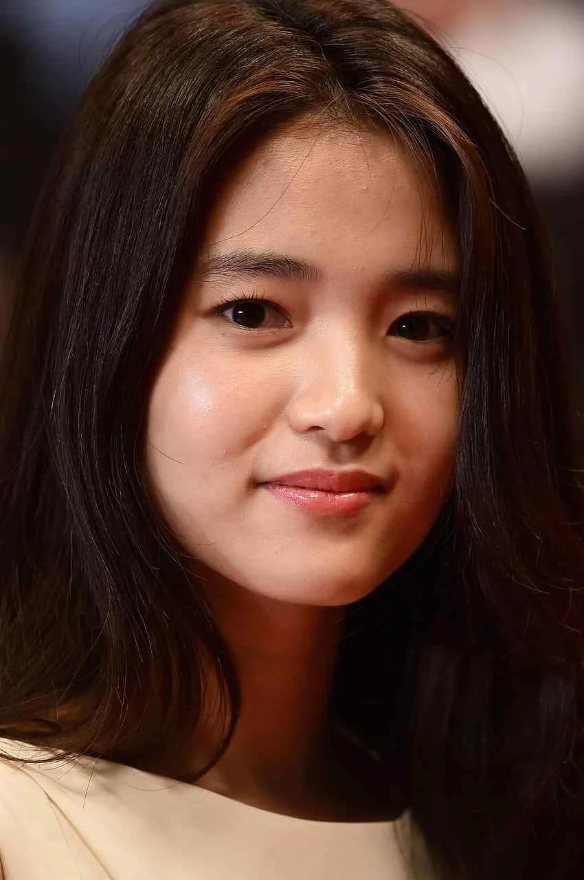 Kim Tae Ri - kim-tae-ri-hot-50.webp